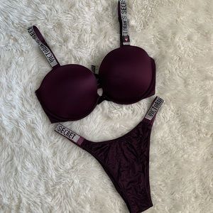 Victoria’s Secret Very Sexy Bling Strap Bra Set